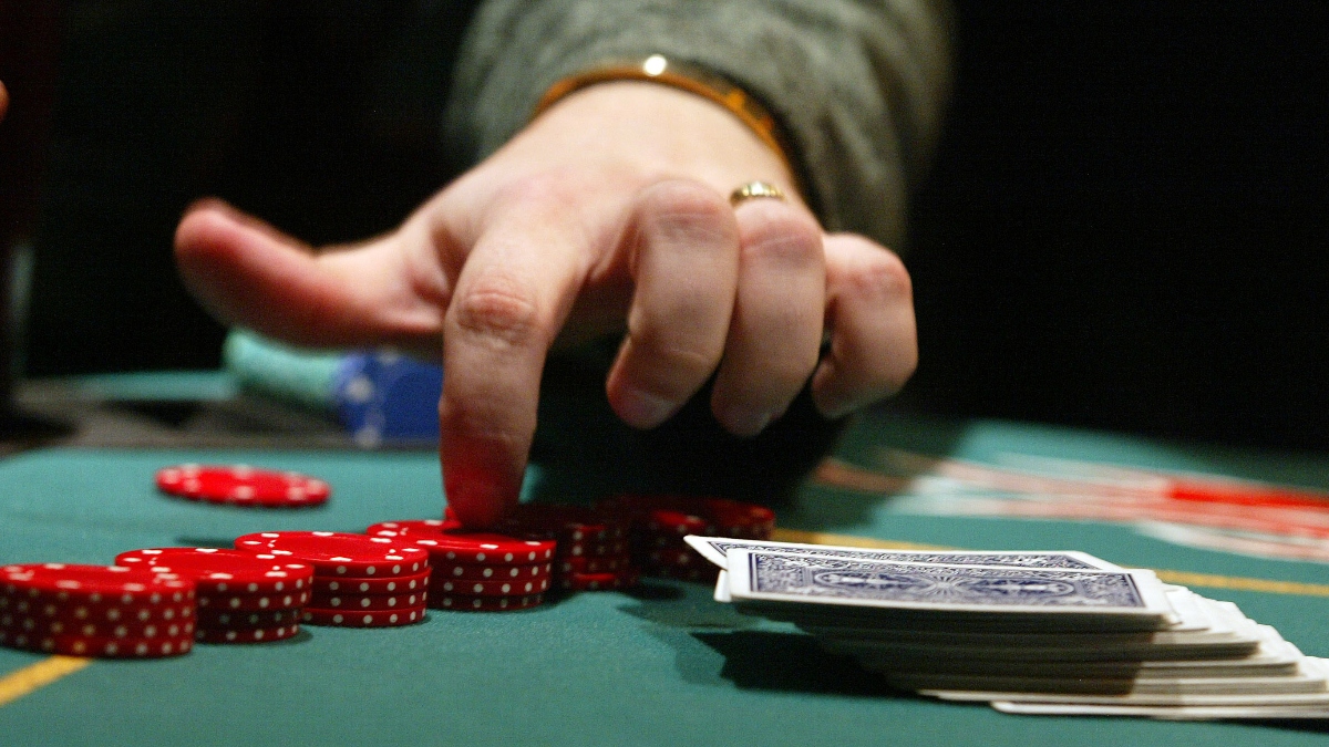 Where Should You Play Poker?